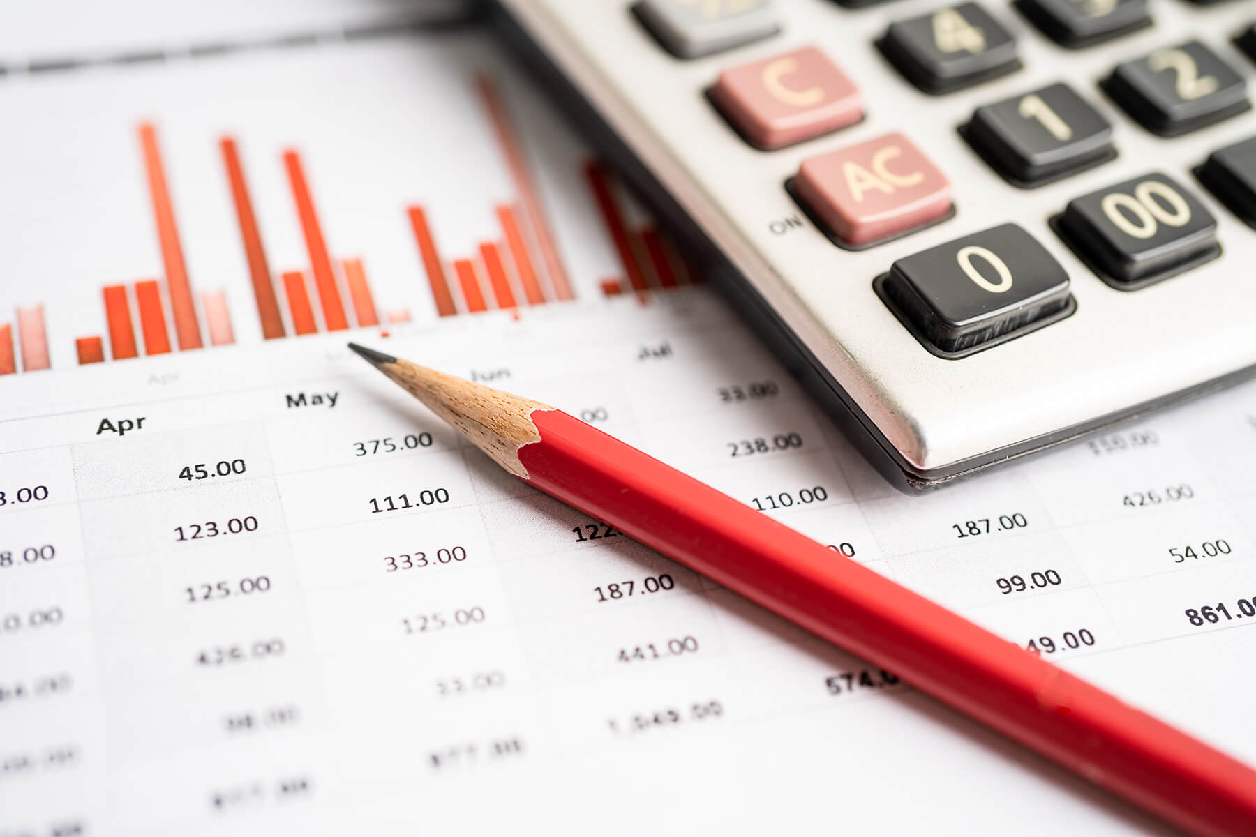 The Science of Pricing Your Yard Cards for Maximum Profit